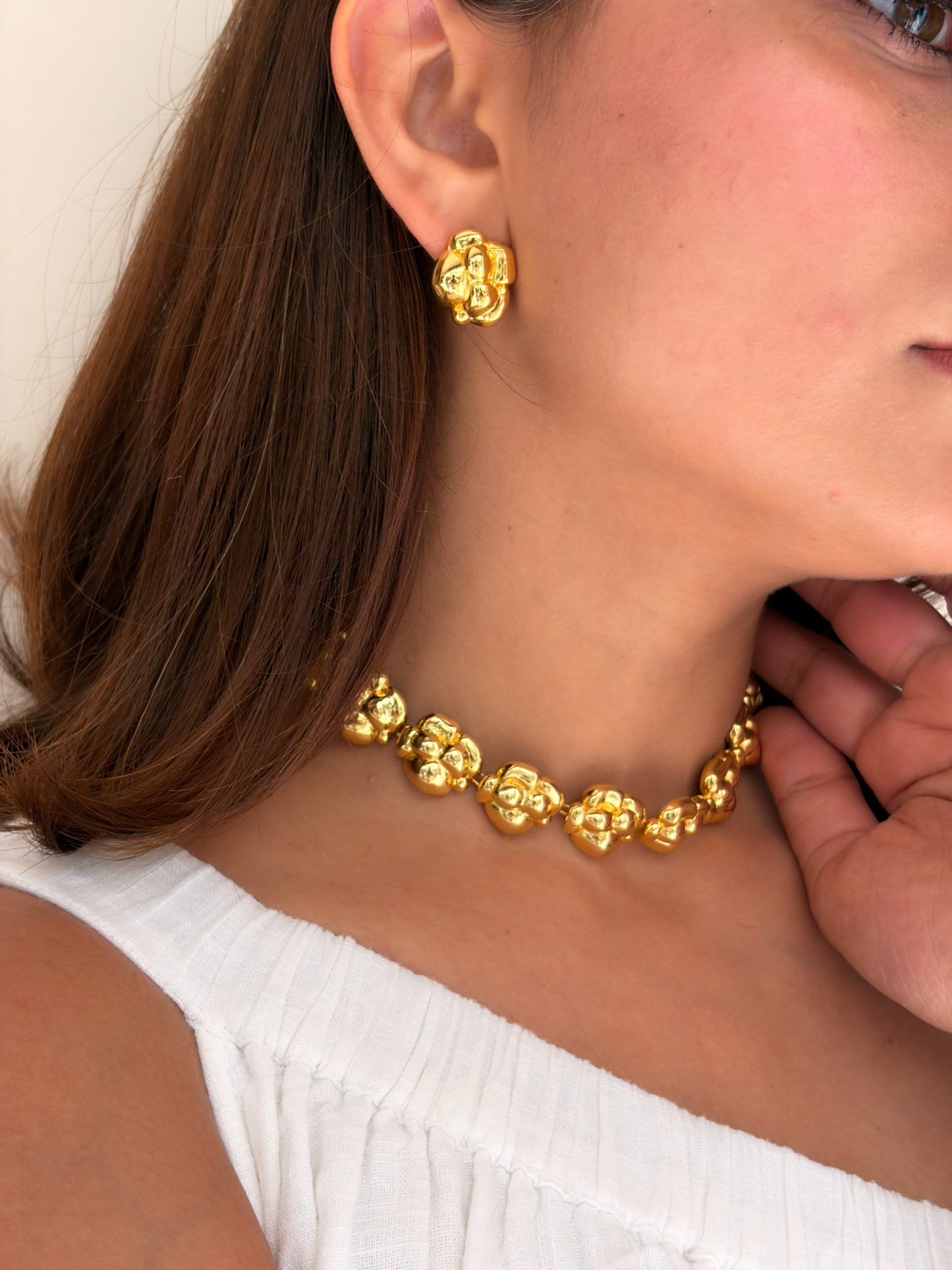 Bubble Bloom Choker