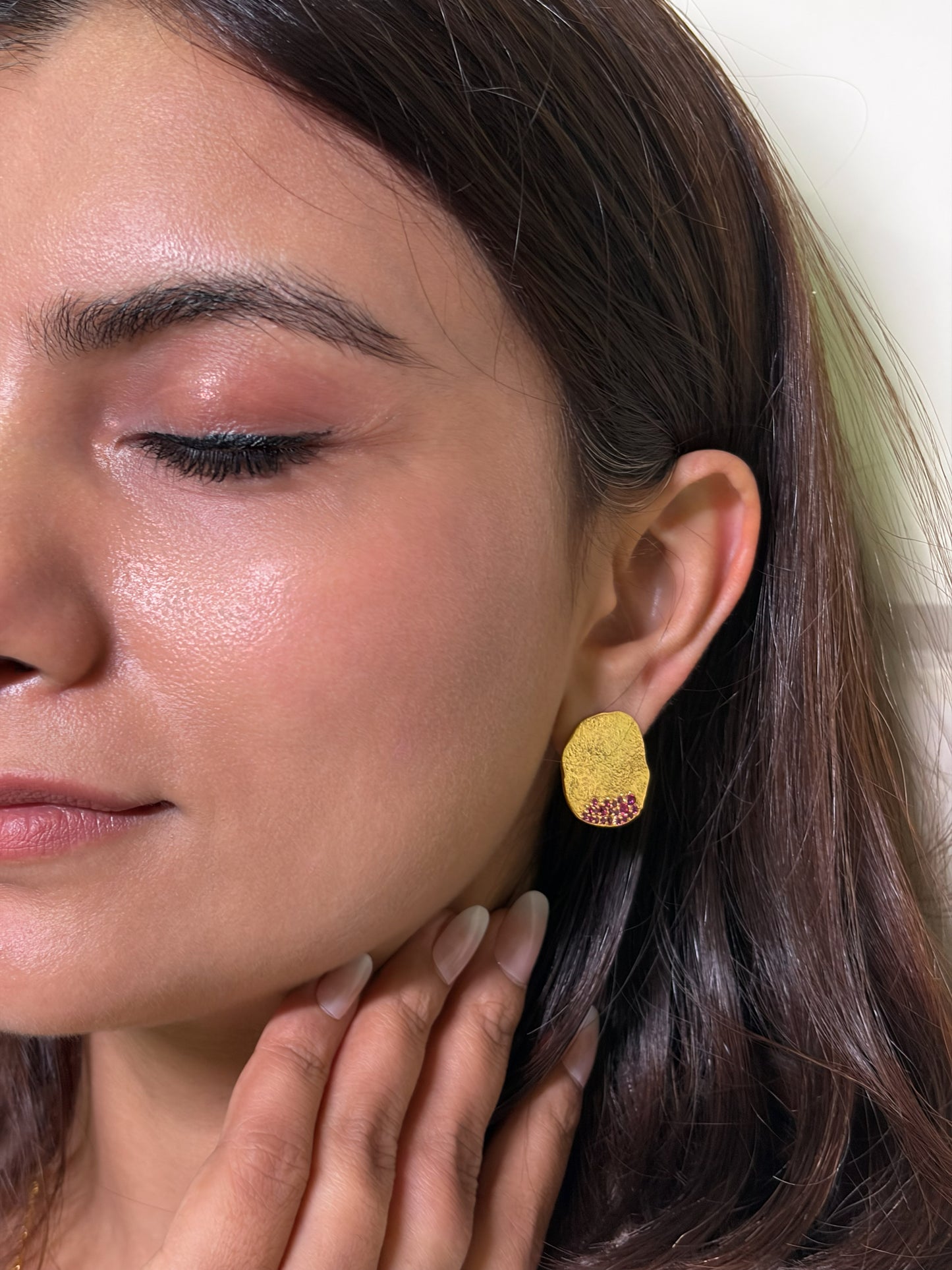 Aurum Drop Earrings (pink)